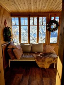 Nouveau à Rougemont - Gstaad Appartement dans Chalet 1830