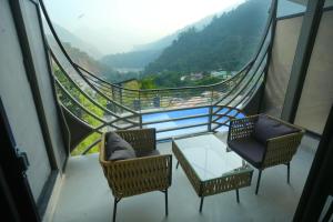 Arika Resort