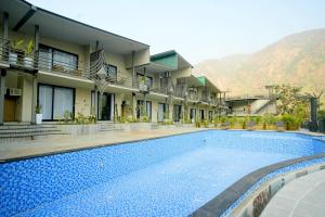 Arika Resort