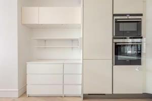 Spacious & Friendly 3-Bed Flat next to Oxford St