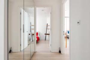 Spacious & Friendly 3-Bed Flat next to Oxford St