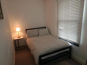 Large newly refurbished house close to harbour