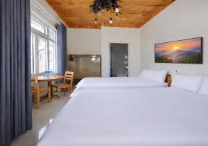 May Boutique Villa