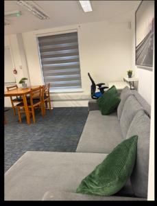 Kings Cross Studio Basement Flat