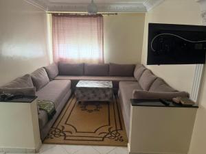 Appartement calme avec piscine à Tamaris Wifi et TV