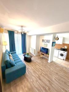 Summerland Beautiful Seaview Apartments