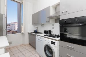 Le Nova - 2 chambres, Parking privé, Centre ville