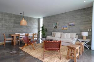 Modern 4BR Villa with Private Pool in Paracas