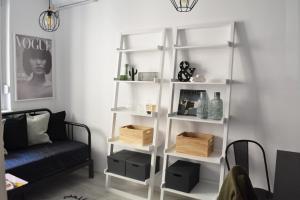 Kiras Exclusive group 8-apt 38 people 16 rooms