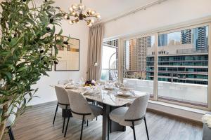 Luxury Duplex Penthouse with Stunning Marina Views