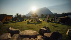 ThungLakorn Nornplen Camping ทุ่งละครนอนเพลิน