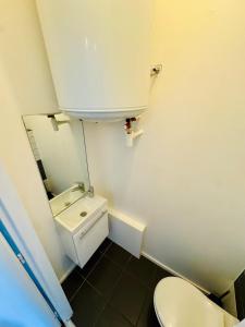 Studio lumineux sur la Saône & Parking privé