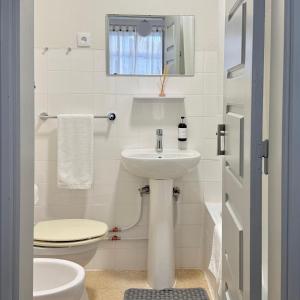 Servigueira by Grota Lodging