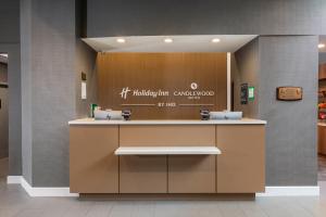 Holiday Inn Hotel & Suites London by IHG