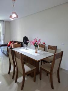 Apartamento em Bombinhas Próximo ao centro e Passarela do Ribeiro