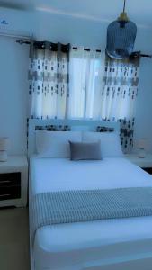 Appartement lumineux, piscine & plage proche