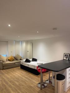 Modern Kensington Apartment 5 min to Piccadilly