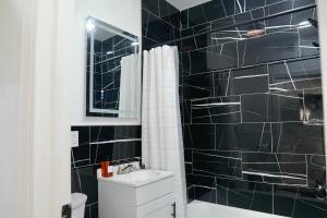 Prime Oasis,1 mi to Temple U,Washer and Dryer,Free Snacks