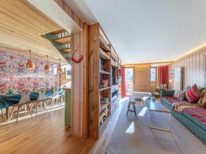 Appartement de luxe avec piscine et sauna, 8 couchages à Val-dIsère - FR-1-694-437