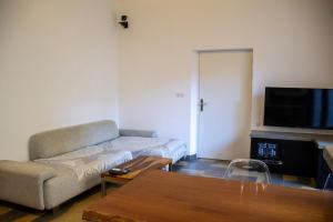 Designer apartment with private terrace Nîmes