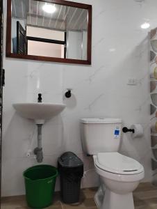 H301 Luna Apto Quinta Divina Providencia