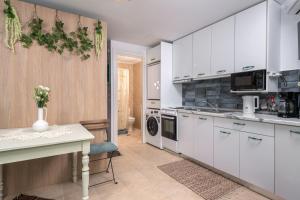 Malonas Village house