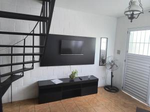 Sobrado em condominio próximo Shopping Pelotas