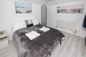 Barker House - Sleeps 5, WiFi, Parking, Netflix, Walking & Cycle Routes