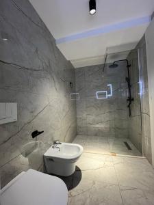 Begas BDuplex in Golem, Durrës