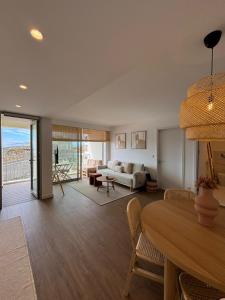 Oceanview cozy apartment with pool near Funchal