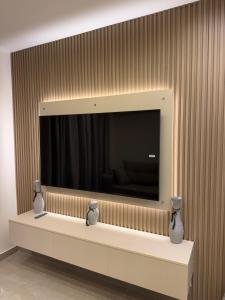 luxury modern flat with great location