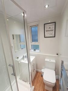 Funky Cow-Stylish flat near Glasgow Airport