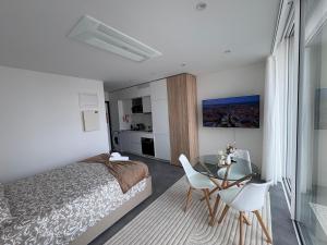 Comfort Avenue Studio