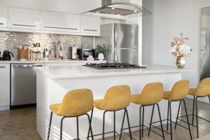 Urban 1-bedroom Apartment