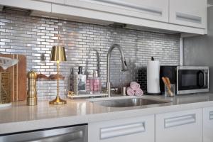 Urban 1-bedroom Apartment