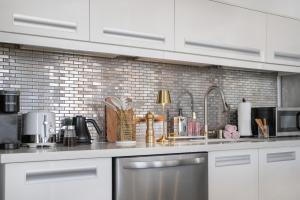 Urban 1-bedroom Apartment