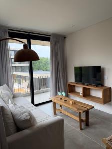 Departamento 3 Ambientes con Balcón