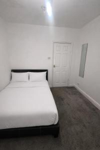 Cozy 1-Bed Flat Ideal for Short & Long Stays