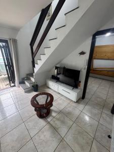 Spacious apartment 50 meters from the sea