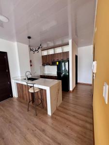 Luxury Smart Loft - Massager and Smart Bathroom