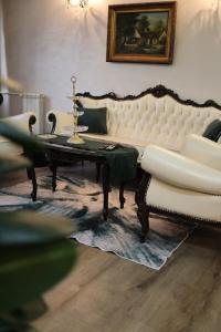 Royal Baroque Apartment with Stunning Views