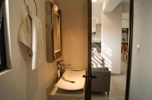 Centro Expositor, Zona historica los Fuertes