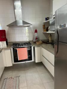 Casa Alto Padrão - Pé na areia a 1 minuto - Maresias