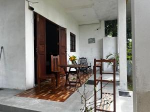 Mango House Unawatuna