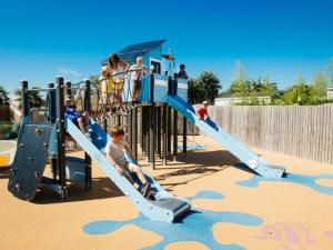 Mobil Home avec Terrasse à Pénestin - API-1-52-1403