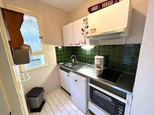 Argelès : Appart 4 pers. à 100m de la plage, parking privé - FR-1-837-78