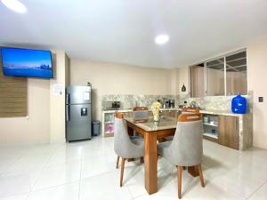 Apartment 4 in the center - 2 Bedroom 1 Bath