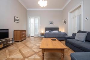 Charming home near Old Town and Central Station