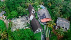 Gone4Coastal - Shared Home AC and Non AC rooms