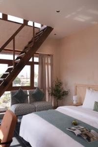 Luxury Beach View Pool hot tub Villa for Long Stay